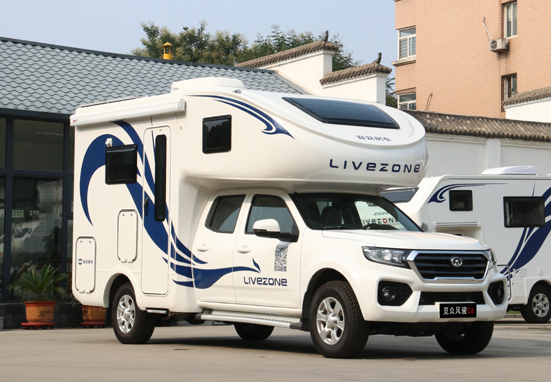 選這輛房車，只為更多山花爛漫