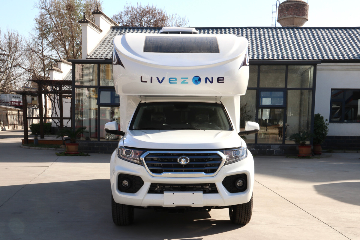 房車出行半年發現，還是四驅房車好