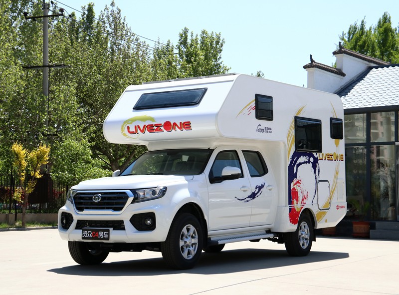 四驅(qū)、兩張超大床人床的房車，看這款