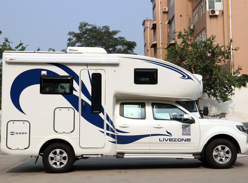 有上下鋪的房車，還是四驅(qū)，點贊