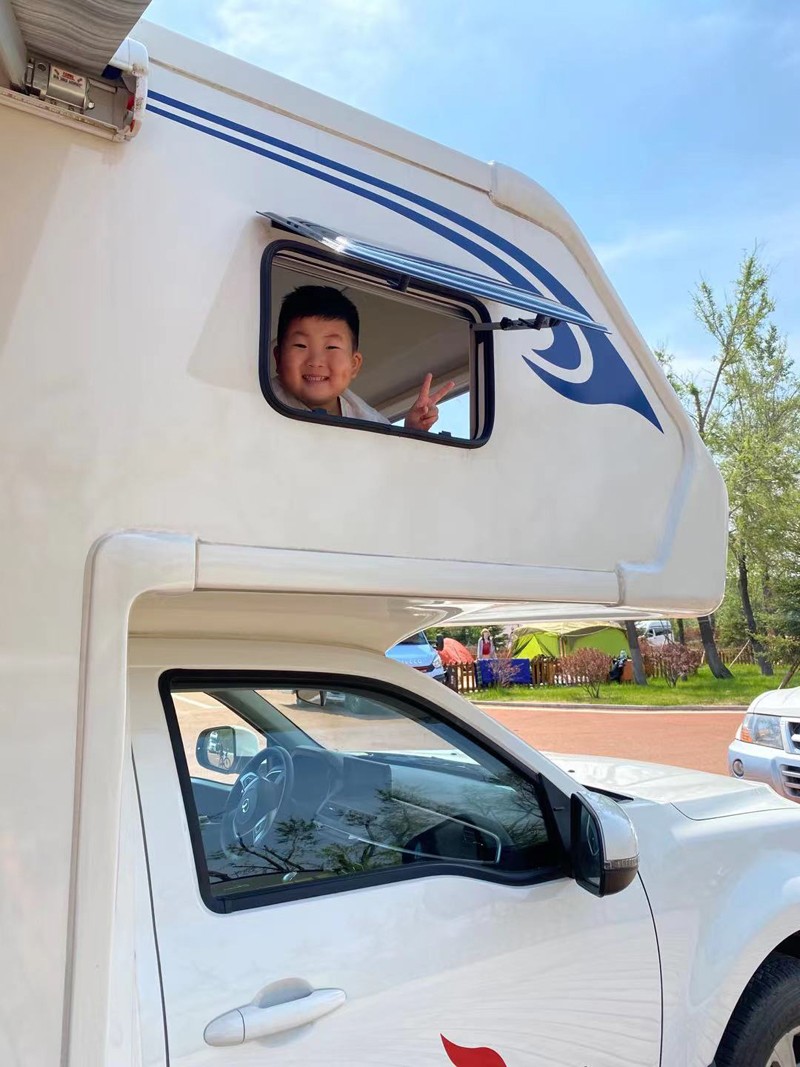 給孩子講故事，不如陪孩子造故事