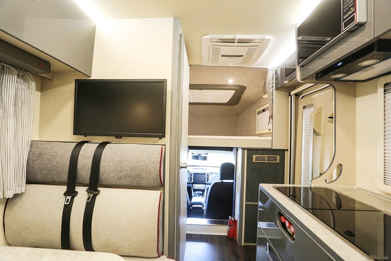 動力 豐富配置，這樣的房車省心、舒心