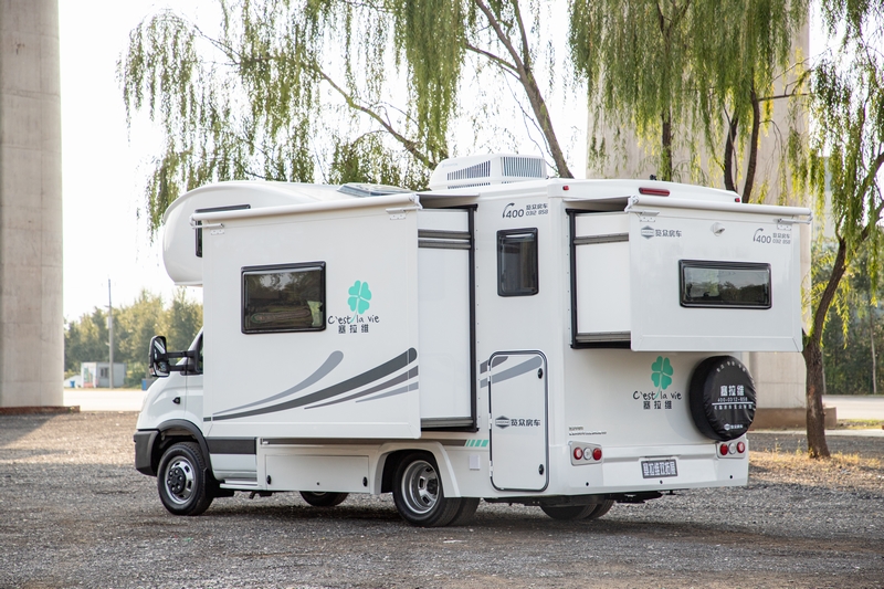 賽拉維房車(chē) 雙拓展版實(shí)車(chē)拍攝，更顯房車(chē)魅力