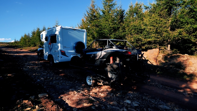 自由炮，自動擋旅居車C本能開嗎？